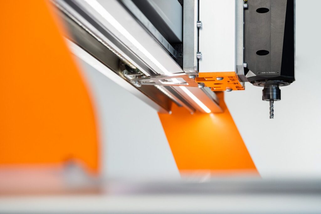 X-Achse STEPCRAFT Q.408 CNC Fräsmaschine